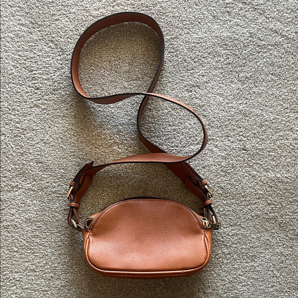 Sole Society Tan Faux Leather Pebbled Crossbody Bag